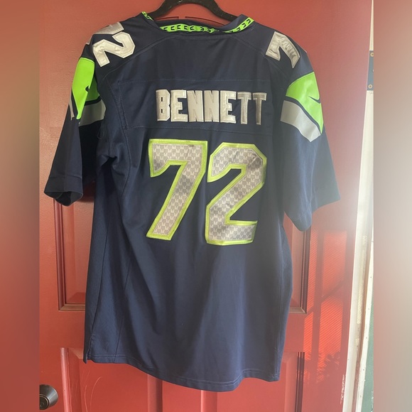 - SEATTLE SEAHAWKS # 72 BENNETT short sleeve jersey size L - Picture 2 of 6